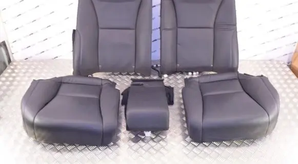 Lexus LS 460 - 600H Rear seat 