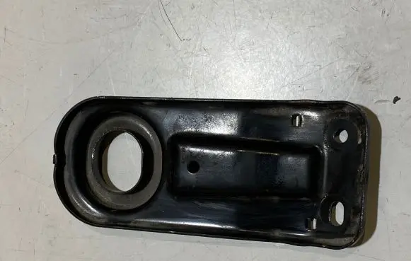 Ford Mustang VI Radiator mount bracket JR338K202AA