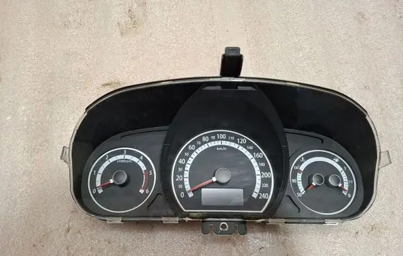 KIA Ceed Speedometer (instrument cluster) 940241H151