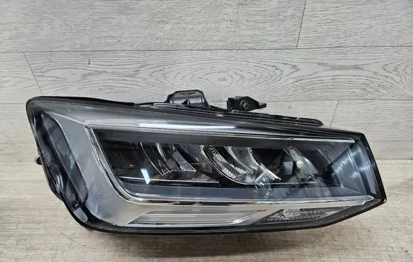 Audi Q2 - Headlight/headlamp 81A941012C