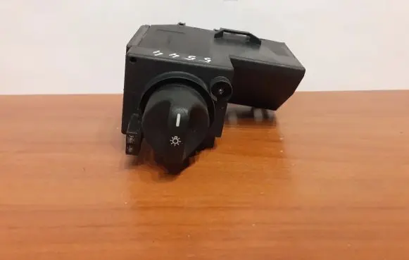 Mercedes-Benz E W210 Light switch 5544 2105451404