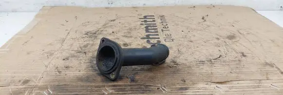 Volkswagen Golf IV Thermostat housing 06A121121C 038121121D