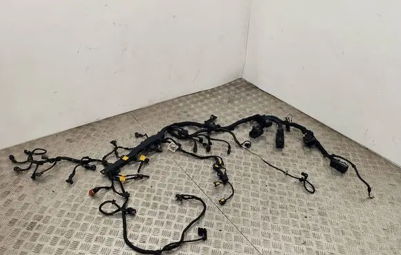 Opel Zafira C Engine installation wiring loom 13396670 39079309