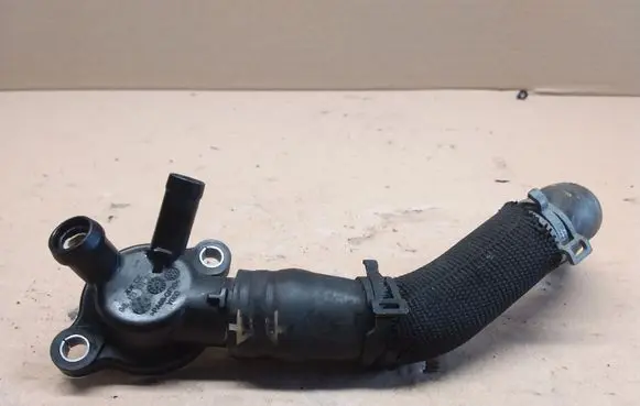 Audi A5 Sportback 8TA Engine coolant pipe/hose 04L121131AD