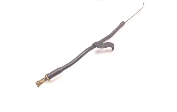 Toyota Auris 150 Oil level dip stick 