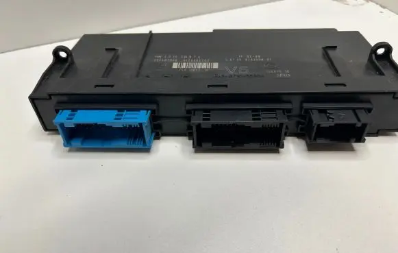BMW 7 F01 F02 F03 F04 Comfort/convenience module 9203598 6122002203 532487008
