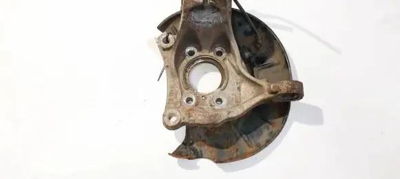 Volkswagen PASSAT B6 Front wheel hub