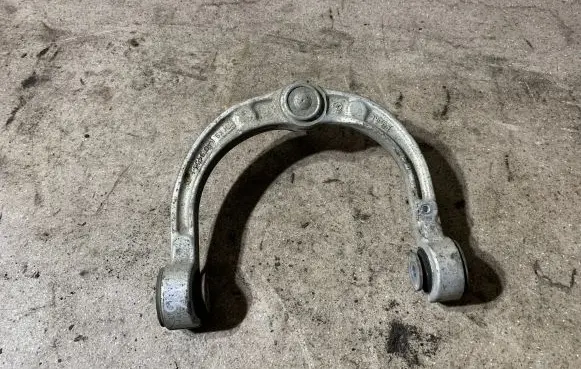 Mercedes-Benz ML W164 Front lower control arm/wishbone