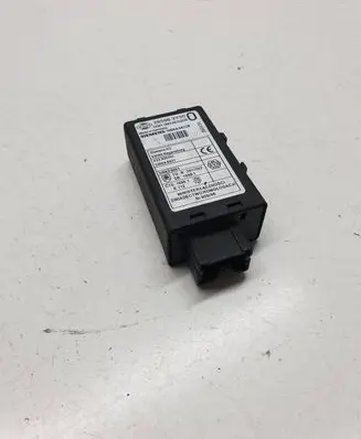 Nissan X-Trail T30 Door central lock control unit/module 285963Y50 5WK46472B 5WK48821