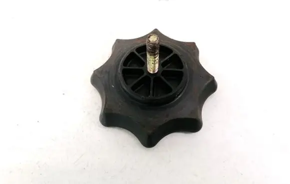 Volkswagen Polo Spare wheel bolt 
