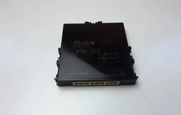 Toyota Prius (XW50) Other control units/modules 8999047032