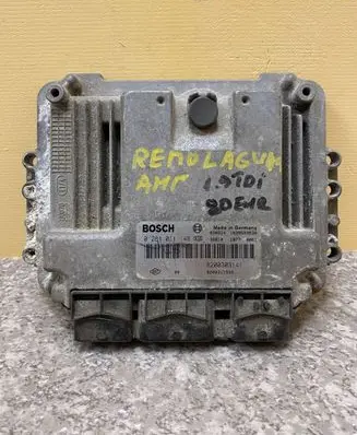Renault Laguna II Engine control unit/module 8200303141