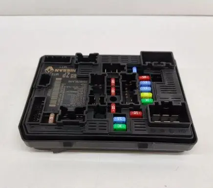 Nissan Juke II F16 Fuse module 284B76LA0B 5DW511F01