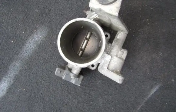 Renault Scenic I Throttle valve 7700861679j 41665