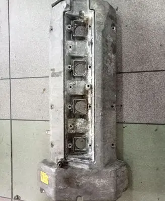 Rocker cam cover