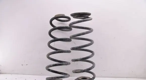 Volkswagen PASSAT CC Rear coil spring