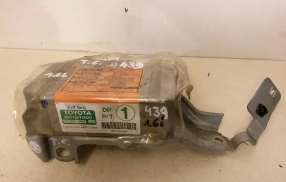 Toyota Corolla E110 Airbag control unit/module 8917013020 2310001890