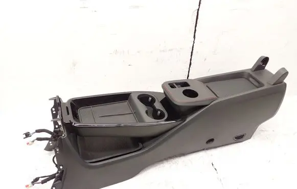 Ford Mustang Mach-E Center console LJ8BR045K12A