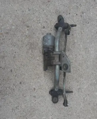 Renault Twingo II Front wiper linkage and motor 8200364766