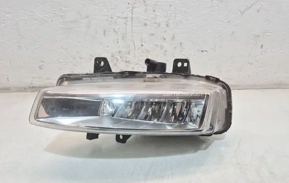 Land Rover Discovery Sport Front fog light FJ3215201AC