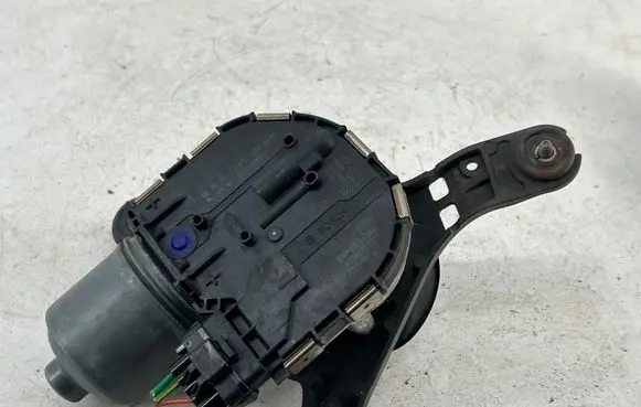 Citroen C4 Grand Picasso Wiper motor 9676371980 141342753311 0390248103
