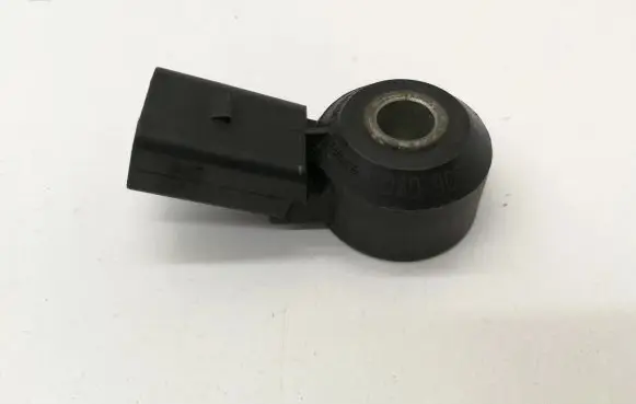 Audi A6 S6 C6 4F Detonation knock sensor 030905377
