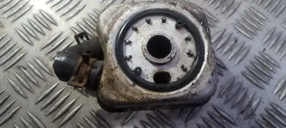 Engine oil radiator