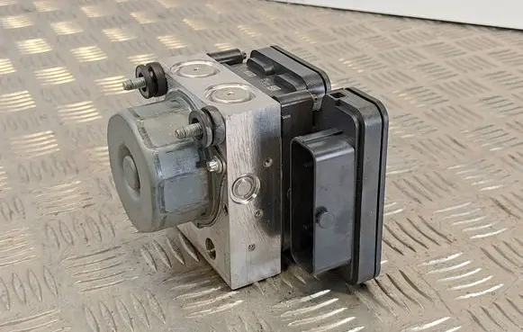 Renault Captur ABS Pump 0265956035 0600242 2265106455