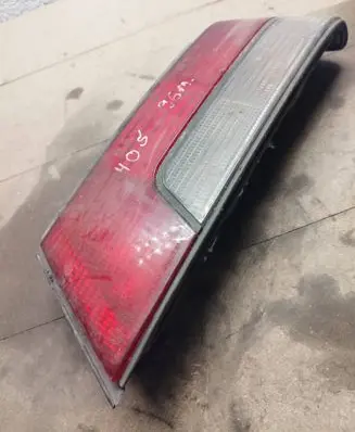 Peugeot 405 Rear/tail lights 7R011201