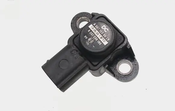 Mercedes-Benz C W204 Air pressure sensor A0071530028 0261230196