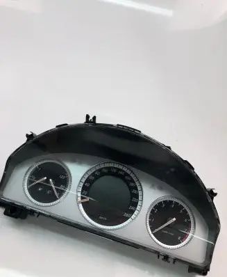 Mercedes-Benz E C207 W207 Speedometer (instrument cluster) A2045405348