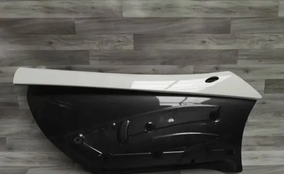 McLaren 570S Front door