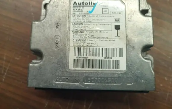Renault Laguna III Airbag control unit/module 606982400 285580006r