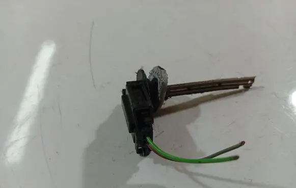 Interior temperature sensor