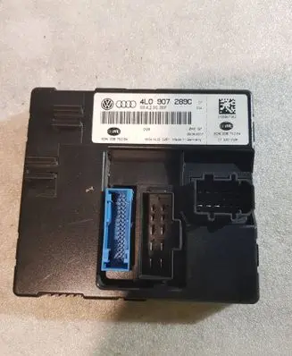 Audi A6 S6 C6 4F Light module LCM 4L0907289C 5DK00876284