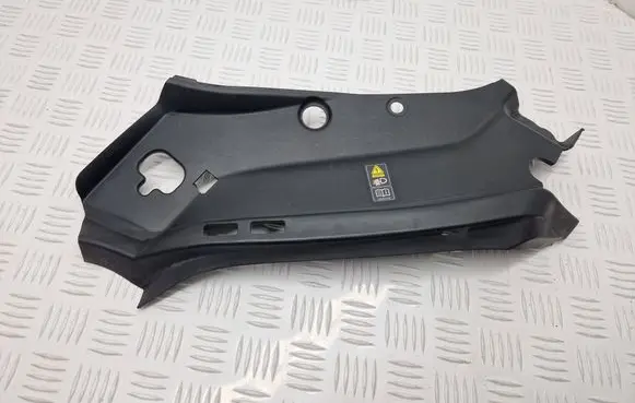 Mercedes-Benz GLK (X204) Engine bonnet/hood lock trim molding A2048260924 BBP181101