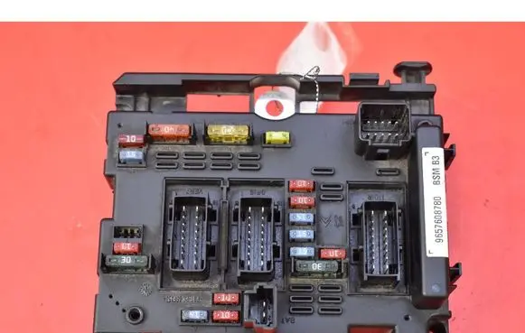 Fuse box set