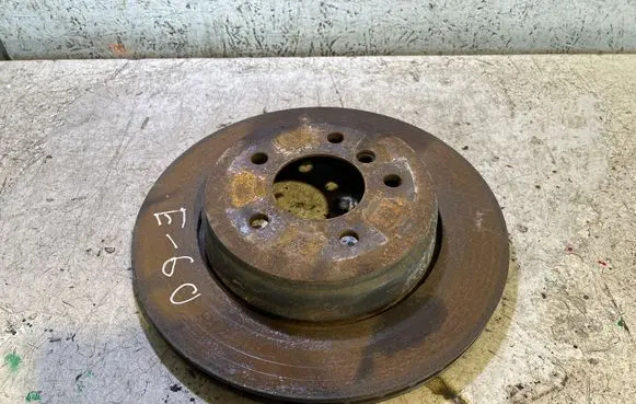 BMW 5 E60 E61 Rear brake disc