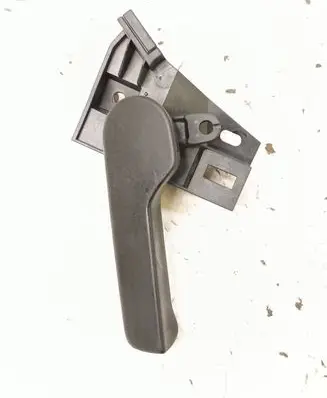 Engine bonnet (hood) release handle