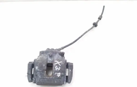 BMW X3 E83 Front brake caliper