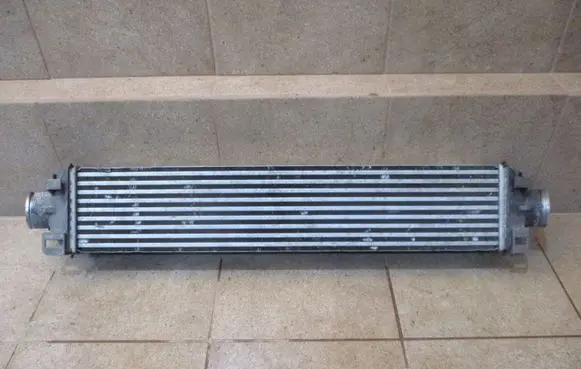 Audi Q5 SQ5 Intercooler radiator 8W0145805AB