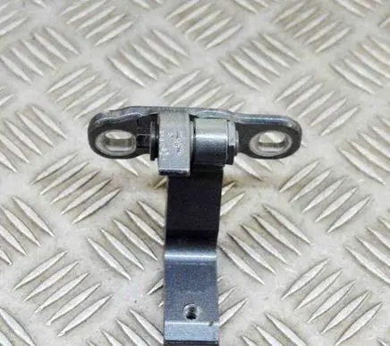 Volvo S90, V90 Rear door lower hinge 31371586