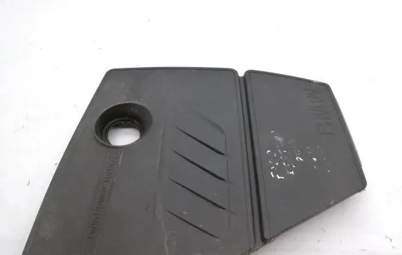 BMW 1 F20 F21 Engine cover (trim) 7608117