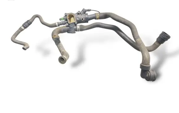 Ford Mondeo MK IV Thermostat housing K1940