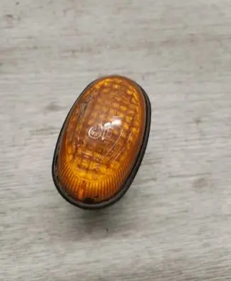 Audi 80 90 S2 B4 Front fender indicator light 92303-220