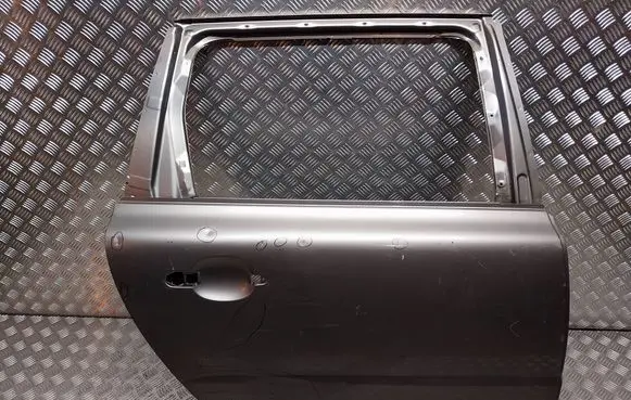 Volvo V70 Rear door S18031465