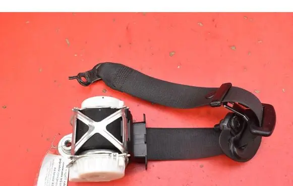 BMW 7 F01 F02 F03 F04 Front seatbelt 7243307