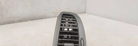 Mercedes-Benz Vito Viano W639 Dashboard side air vent grill/cover trim A6398300154 6398300154