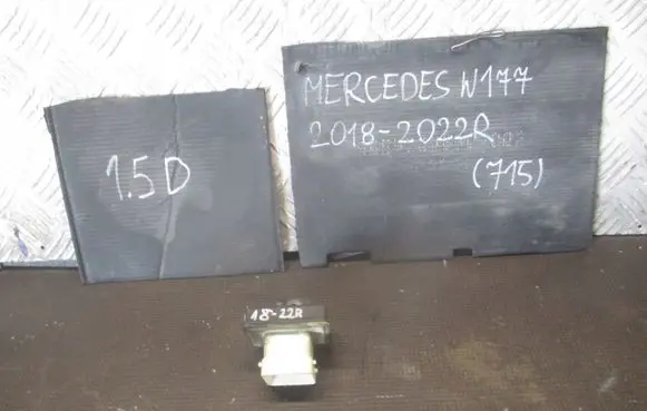 Mercedes-Benz A W177 Parking PDC control unit/module A6089600200