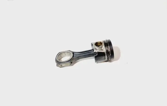 Mercedes-Benz C W204 Piston with connecting rod 65100